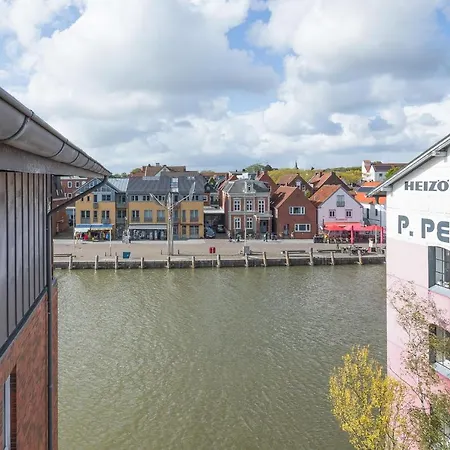 Hafenblick Husum (Schleswig-Holstein)